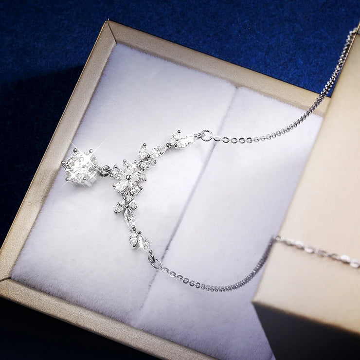 Sparkling Silver Moissanite Necklace