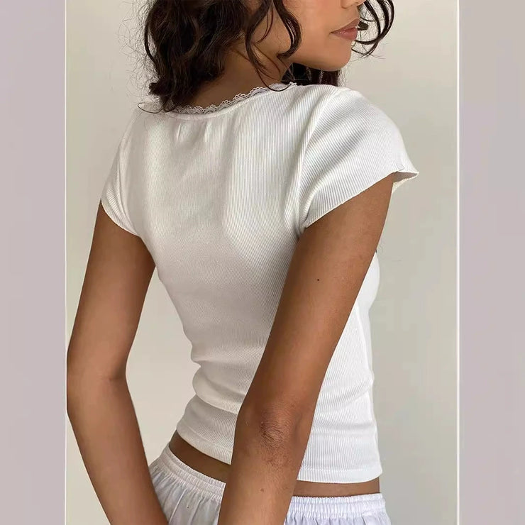 Chic Lace Trim Crop Top